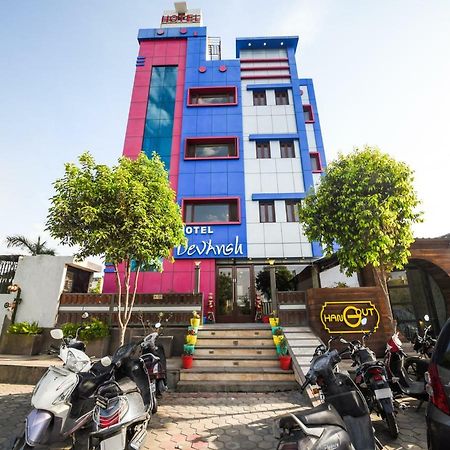 Oyo 1681 Hotel Devansh Udaipur Ngoại thất bức ảnh