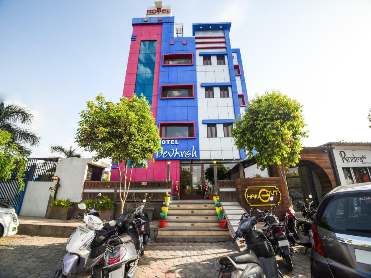 Oyo 1681 Hotel Devansh Udaipur Ngoại thất bức ảnh
