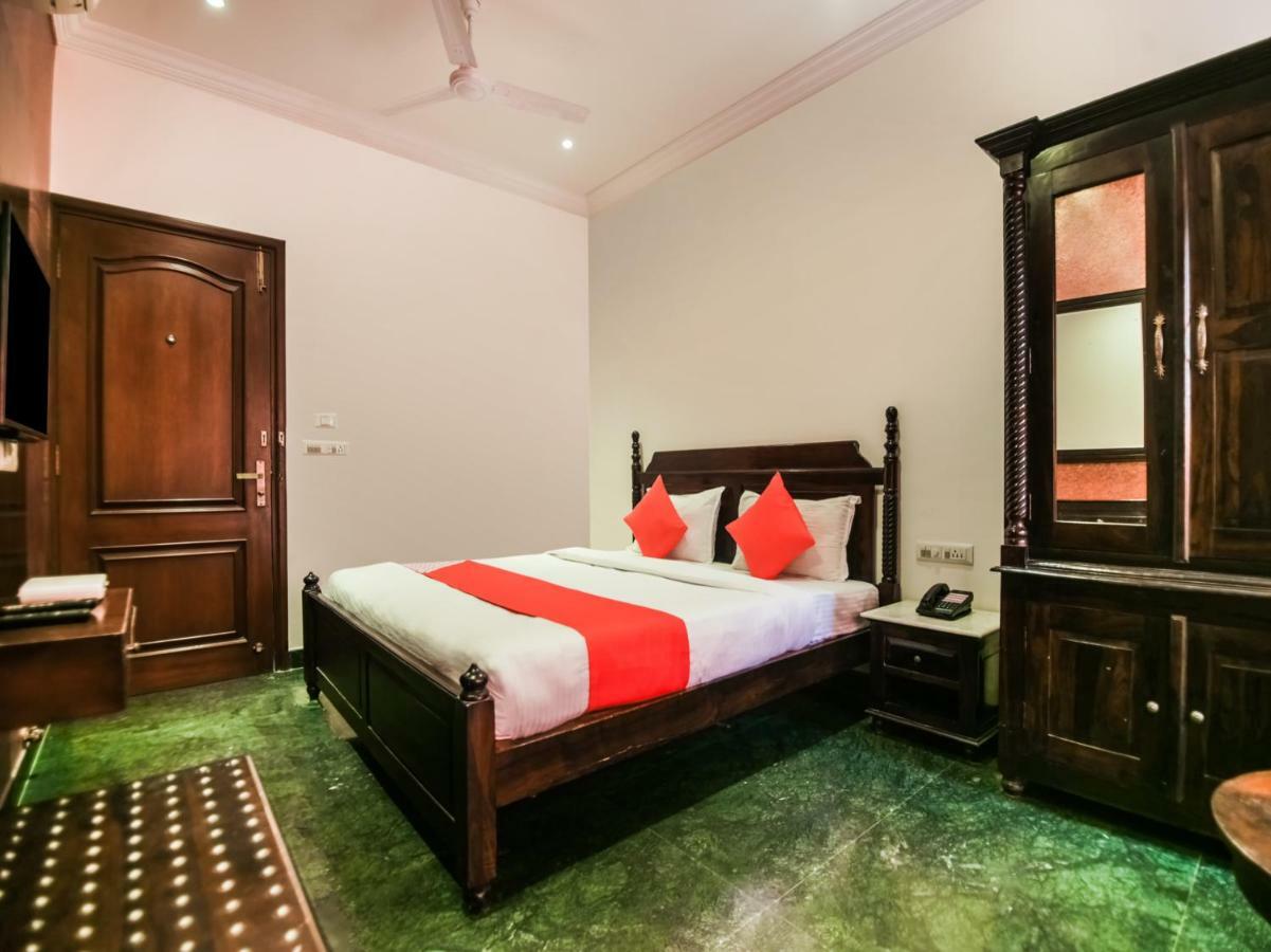 Oyo 1681 Hotel Devansh Udaipur Ngoại thất bức ảnh