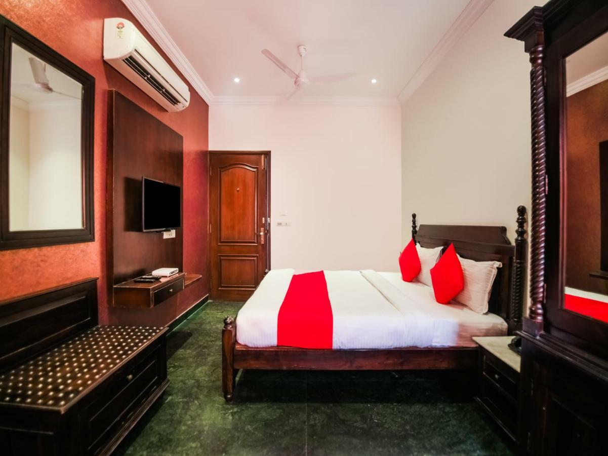 Oyo 1681 Hotel Devansh Udaipur Ngoại thất bức ảnh