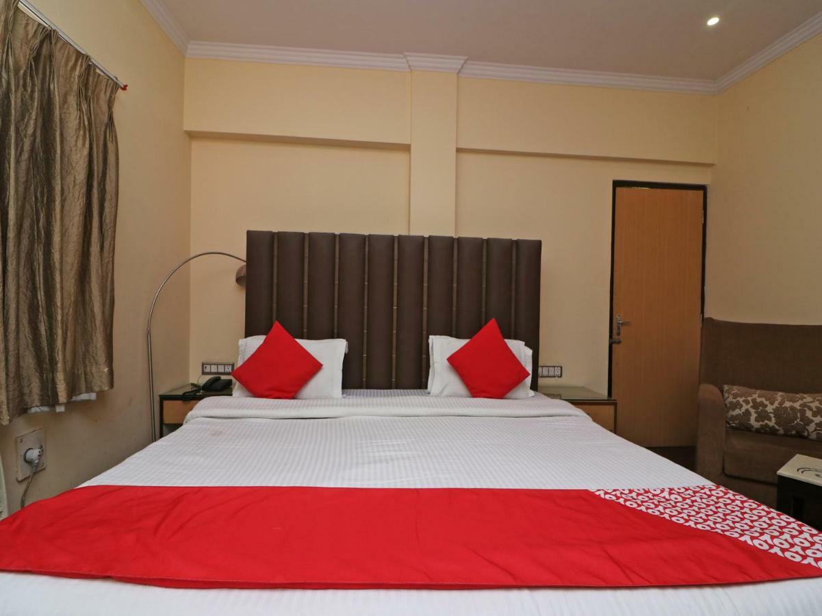 Oyo 1681 Hotel Devansh Udaipur Ngoại thất bức ảnh