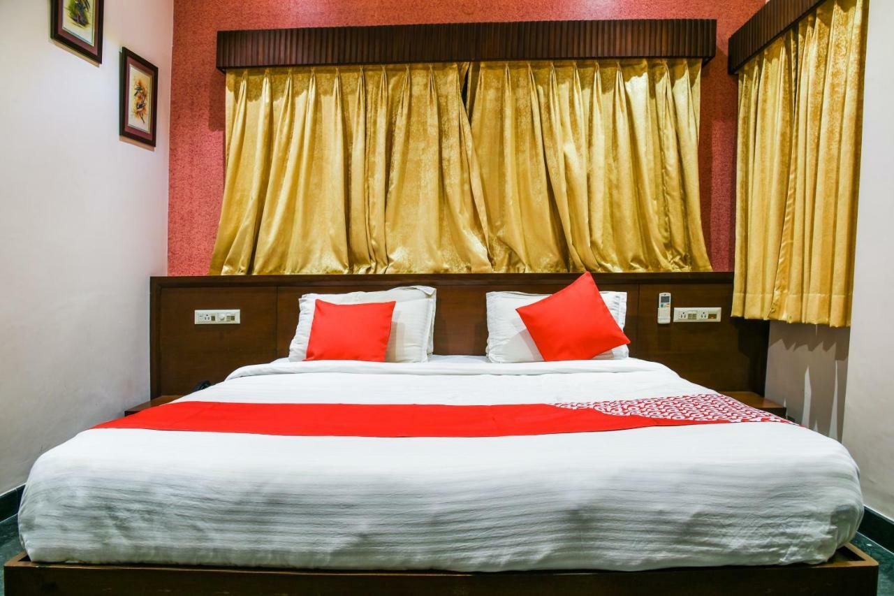 Oyo 1681 Hotel Devansh Udaipur Ngoại thất bức ảnh